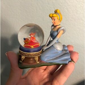 Cinderella Snow Globe Set